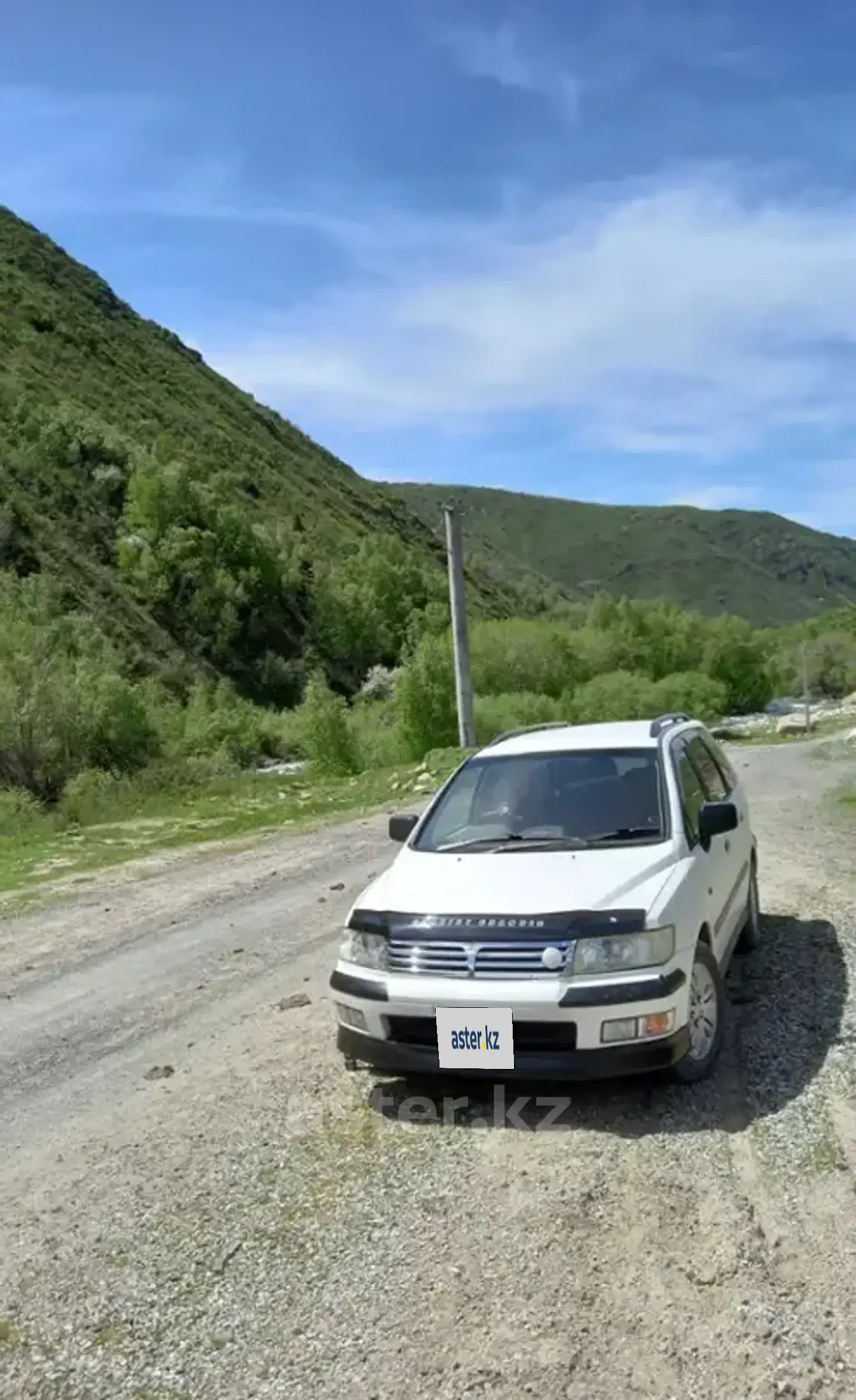 Mitsubishi Chariot 1998 года за 2 300 000 тг. в Талдыкорган фото 1