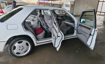 Mercedes-Benz W124 1990 года за 3 000 000 тг. в Шымкент