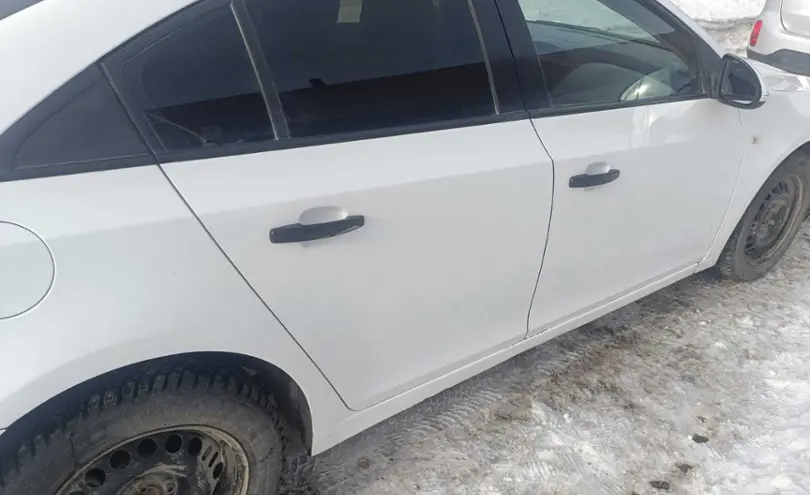 Chevrolet Cruze 2012 года за 2 900 000 тг. в Актюбинская область фото 2