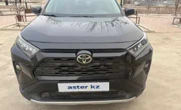 Toyota RAV4 2020 года за 13 800 000 тг. в Атырау фото 2