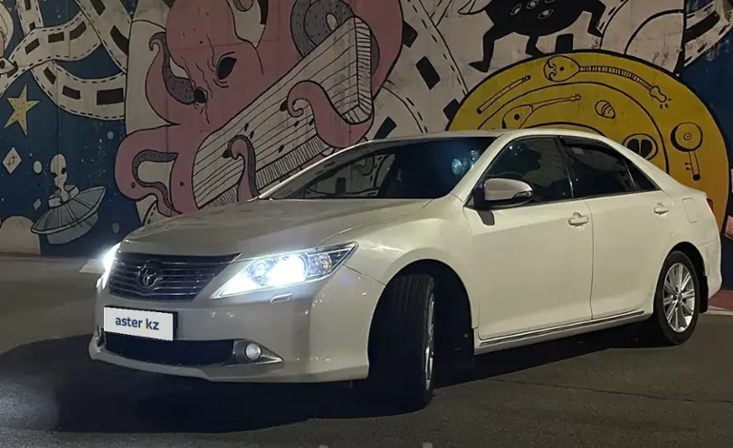 Toyota Camry 2012 года за 9 000 000 тг. в Алматы