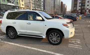 Toyota Land Cruiser 2009 года за 18 000 000 тг. в Астана фото 2
