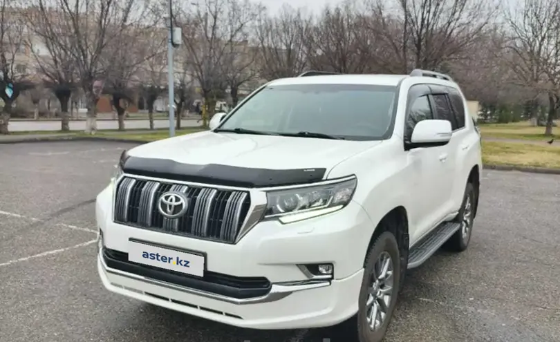Toyota Land Cruiser Prado 2019 года за 25 000 000 тг. в Жамбылская область