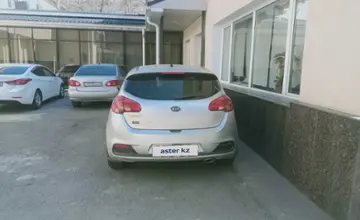 Kia Ceed 2013 года за 4 500 000 тг. в Алматы фото 2