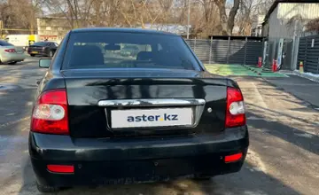 LADA (ВАЗ) Priora 2009 года за 1 500 000 тг. в Алматы фото 4