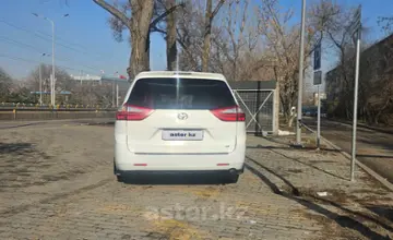 Toyota Sienna 2015 года за 12 300 000 тг. в Алматинская область фото 2