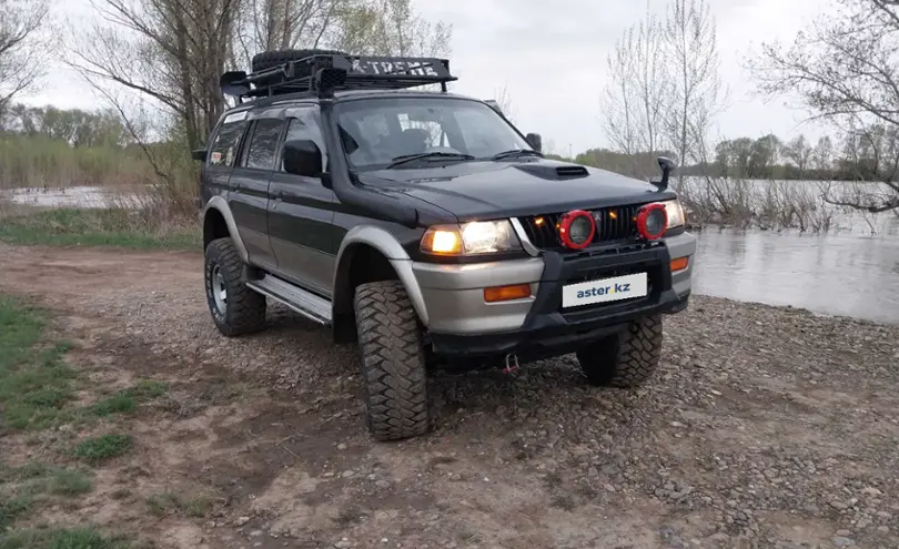 Mitsubishi Challenger 1996 года за 4 800 000 тг. в Семей фото 3