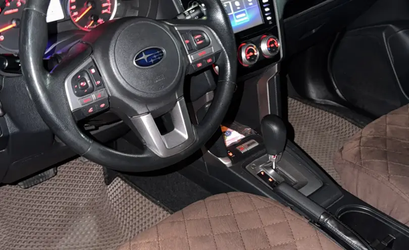 Subaru Forester 2017 года за 9 500 000 тг. в Алматы фото 4