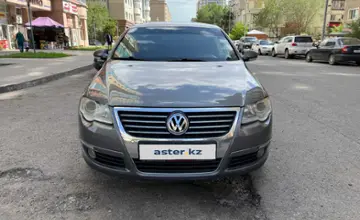 Volkswagen Passat 2006 года за 4 000 000 тг. в Астана фото 1