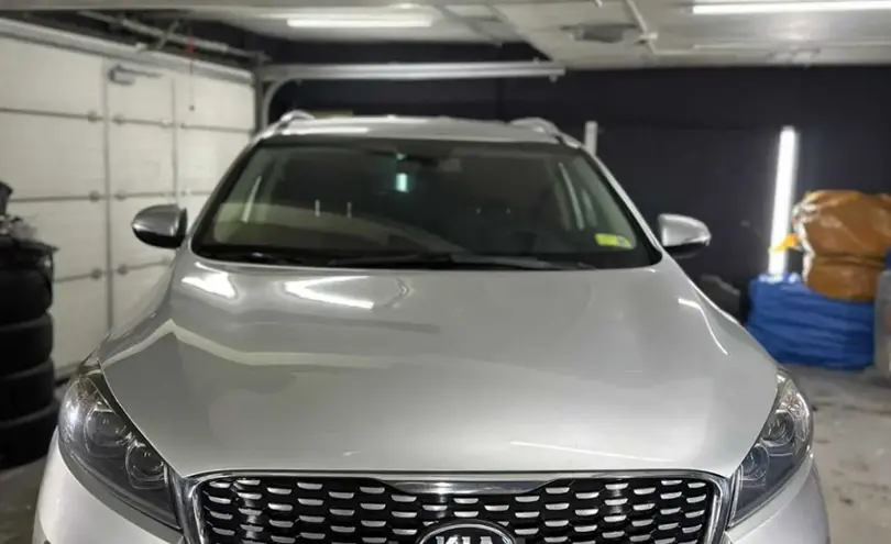 Kia Sorento 2018 года за 9 900 000 тг. в Астана