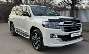 Toyota Land Cruiser 2016 года за 32 000 000 тг. в Алматы фото 3