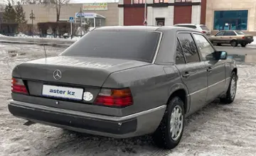 Mercedes-Benz E-Класс 1992 года за 1 500 000 тг. в Карагандинская область фото 4