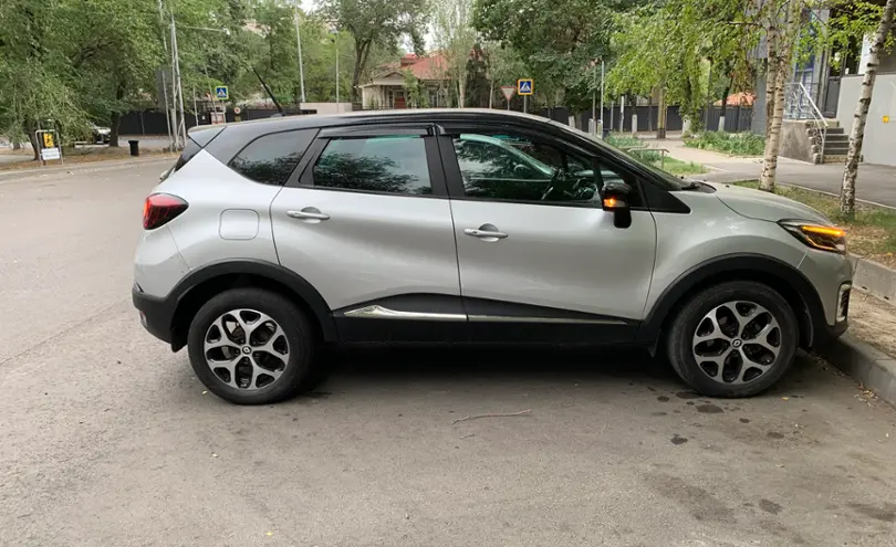 Renault Kaptur 2020 года за 5 500 000 тг. в Алматы фото 3