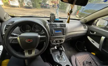 Geely Emgrand X7 2014 года за 4 400 000 тг. в Усть-Каменогорск фото 5