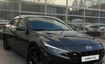 Hyundai Elantra 2023 года за 8 200 000 тг. в Алматы фото 4