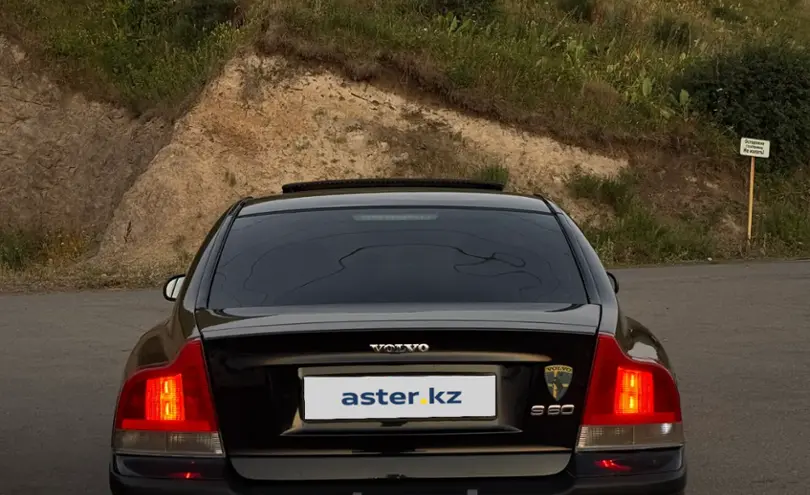 Volvo S60 2002 года за 3 000 000 тг. в Алматы