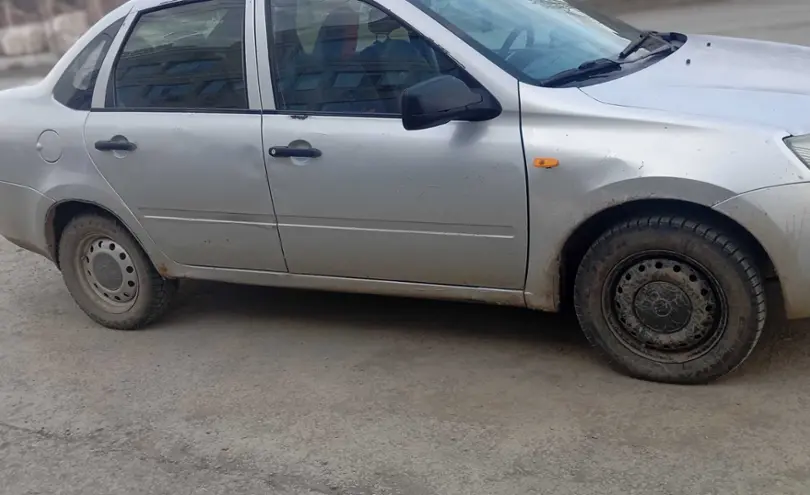 LADA (ВАЗ) Granta 2012 года за 1 200 000 тг. в Актюбинская область фото 3
