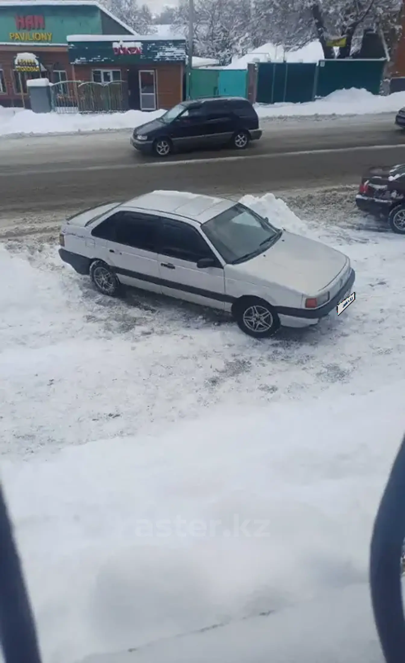 Volkswagen Passat 1988 года за 1 000 000 тг. в Алматинская область