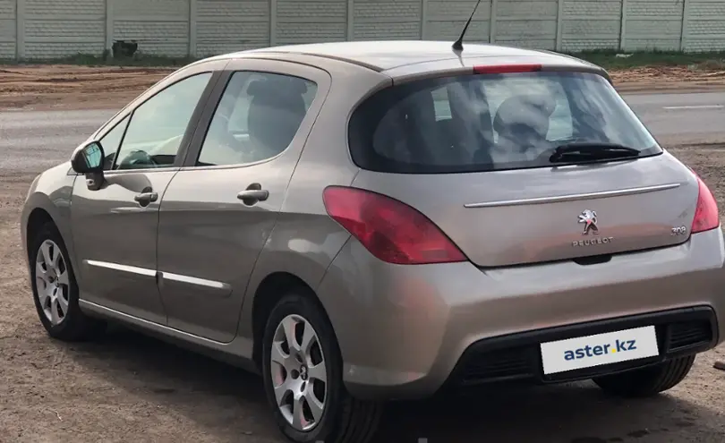 Peugeot 308 2012 года за 3 800 000 тг. в Павлодарская область фото 3