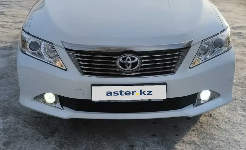 Toyota Camry 2014 года за 8 700 000 тг. в Актобе