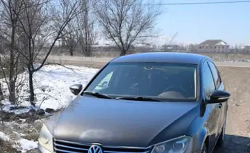 Volkswagen Passat 2012 года за 3 700 000 тг. в Алматы фото 2