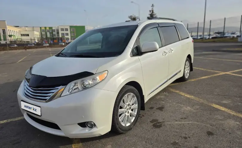 Toyota Sienna 2012 года за 13 740 000 тг. в Алматы фото 4
