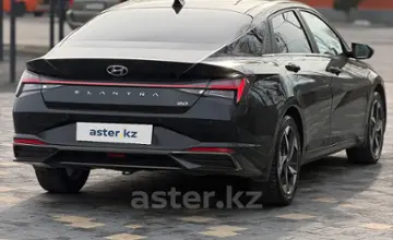 Hyundai Elantra 2021 года за 9 900 000 тг. в Алматы фото 4