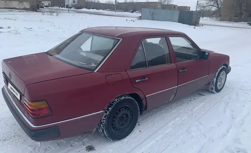 Mercedes-Benz W124 1990 года за 750 000 тг. в Карагандинская область фото 3