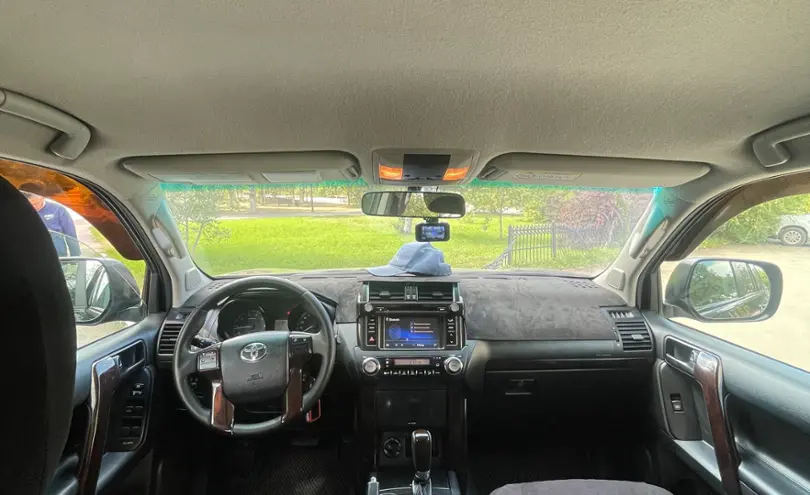 Toyota Land Cruiser Prado 2017 года за 19 500 000 тг. в Актюбинская область
