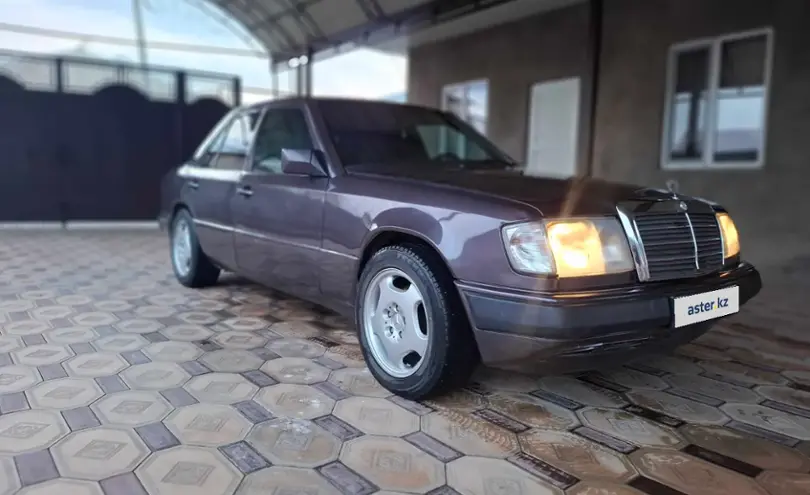 Mercedes-Benz E-Класс 1993 года за 2 200 000 тг. в Шымкент фото 4