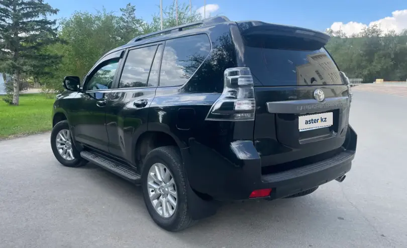 Toyota Land Cruiser Prado 2017 года за 19 500 000 тг. в Актюбинская область фото 3