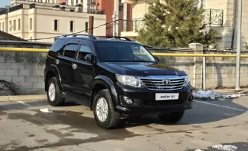Toyota Fortuner 2015 года за 13 000 000 тг. в Алматы фото 3