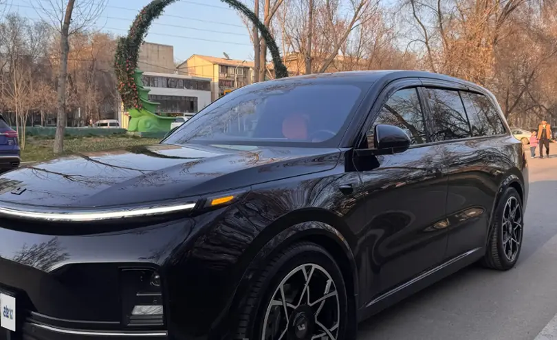 LiXiang L9 2023 года за 28 500 000 тг. в Алматы