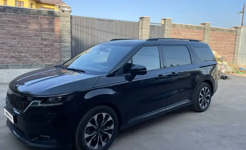 Kia Carnival 2021 года за 15 500 000 тг. в Алматы