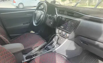 Toyota Corolla 2018 года за 8 000 000 тг. в Астана фото 4