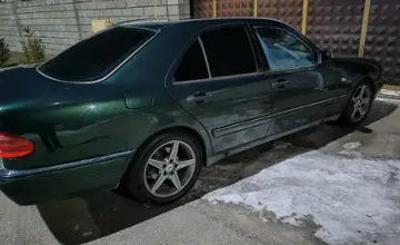 Mercedes-Benz E-Класс 1997 года за 3 000 000 тг. в Талдыкорган