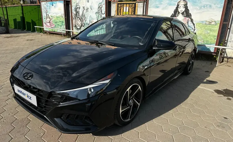 Hyundai Elantra 2021 года за 9 200 000 тг. в Астана