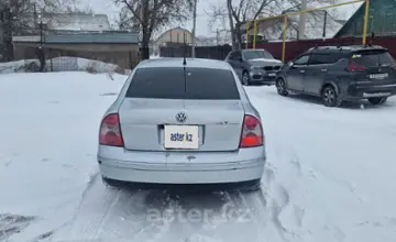 Volkswagen Passat 2002 года за 2 500 000 тг. в Карагандинская область фото 4