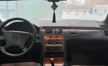 Mercedes-Benz E-Класс 1996 года за 1 700 000 тг. в Кокшетау фото 3