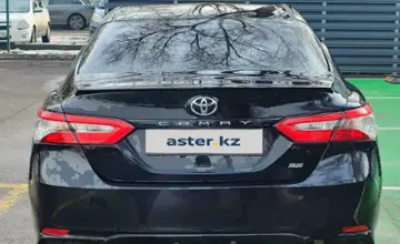 Toyota Camry 2018 года за 13 000 000 тг. в Алматы фото 4