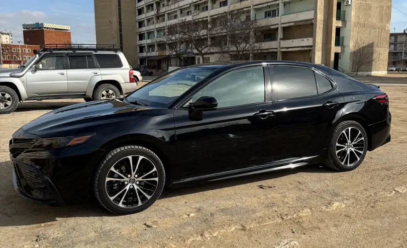 Toyota Camry 2020 года за 9 500 000 тг. в Актау фото 1
