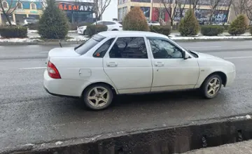 LADA (ВАЗ) Priora 2013 года за 1 700 000 тг. в Шымкент фото 3