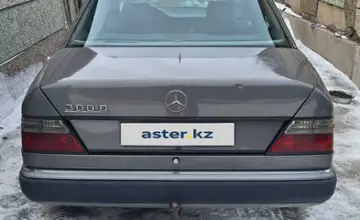 Mercedes-Benz W124 1990 года за 1 000 000 тг. в Карагандинская область фото 3