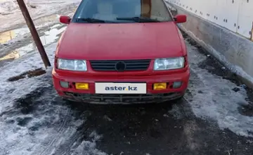 Volkswagen Passat 1994 года за 1 100 000 тг. в Астана фото 2