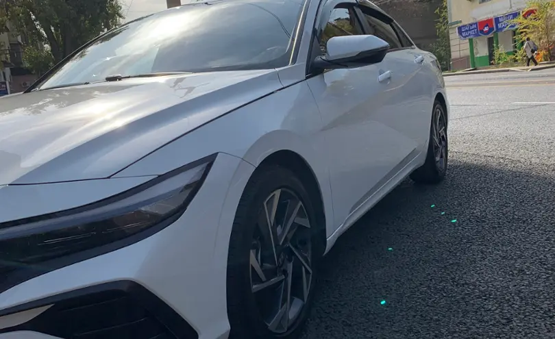 Hyundai Elantra 2023 года за 9 000 000 тг. в Алматы