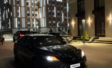 Toyota Camry 2018 года за 8 000 000 тг. в Актау фото 2