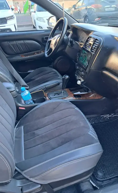 Hyundai Sonata 2003 года за 2 500 000 тг. в Астана фото 4