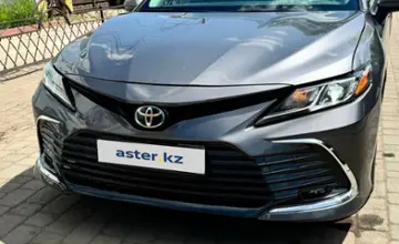 Toyota Camry 2018 года за 11 200 000 тг. в Актюбинская область фото 1