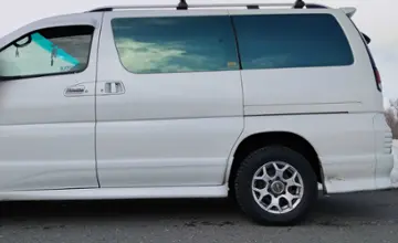 Nissan Elgrand 2000 года за 8 000 000 тг. в Восточно-Казахстанская область