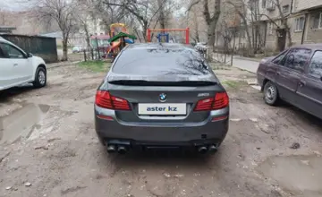 BMW 5 серии 2015 года за 9 300 000 тг. в Шымкент